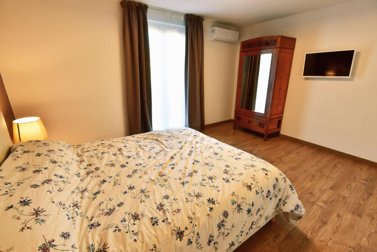 Badia Apartment Катания Екстериор снимка